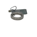 Anello ciondolo Breil Stones in acciaio satinato con incisione 'DON'T TOUCH' sul bordo. Design minimalista a fascia piatta, utilizzabile sia come anello che come pendente per collana. Include etichetta originale Breil.