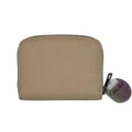 Portafoglio compatto da donna beige in ecopelle con cerniera superiore e tirazip argentato.